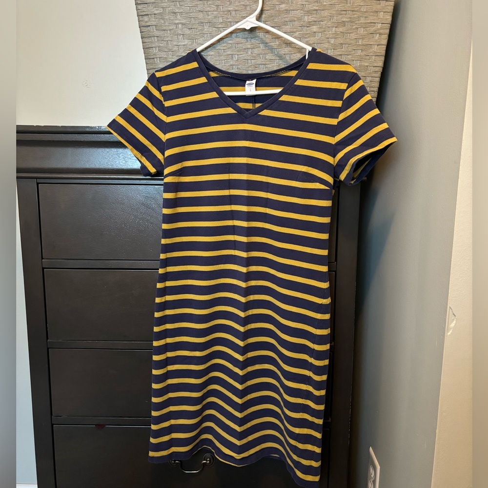 Stretchy v-neck striped mini dress maize blue LARGE Michigan colors